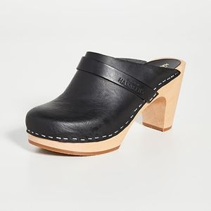 Swedish Hasbeens Slip In Classic Clog Size 38 in Black